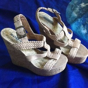 Soda braided tan & cork wedges size 9